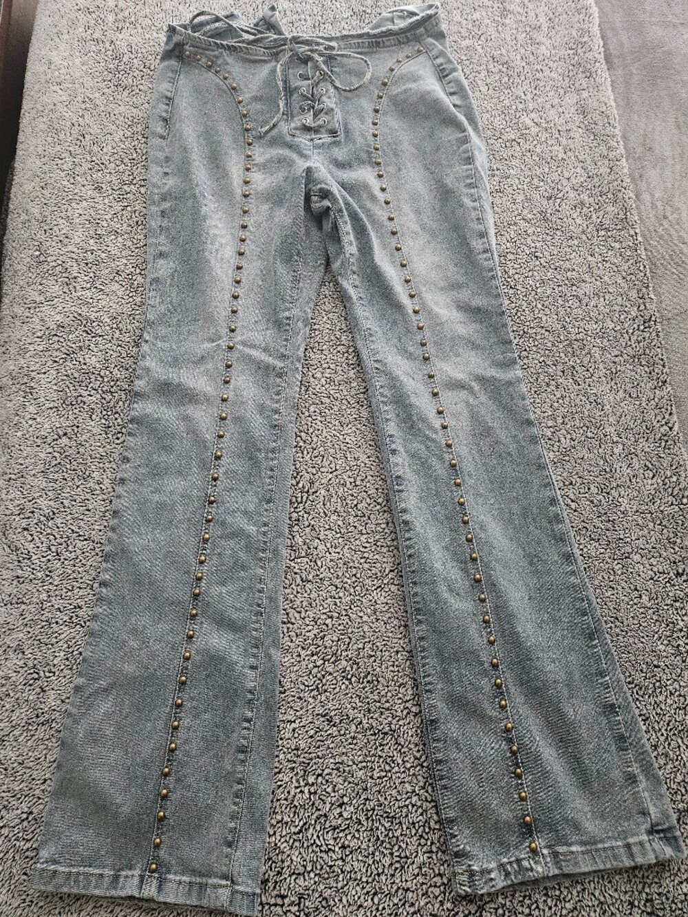 SHEIN Bootcut Jeans with Front Studs – Size (Large), Tie Front & Back Zipper